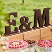 Tres letras de chocolate para bodas